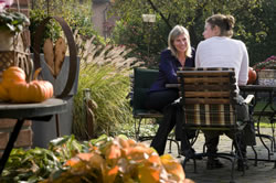 gartenstuhl-gartendeko-herbst_fl