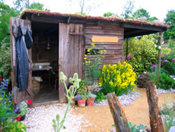 laube-gartenhaus-schrebergarten_fl