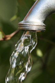 wasserhahn2_fl